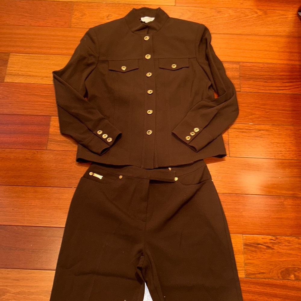 ST JOHN SPORT by Marie Gray pant suit